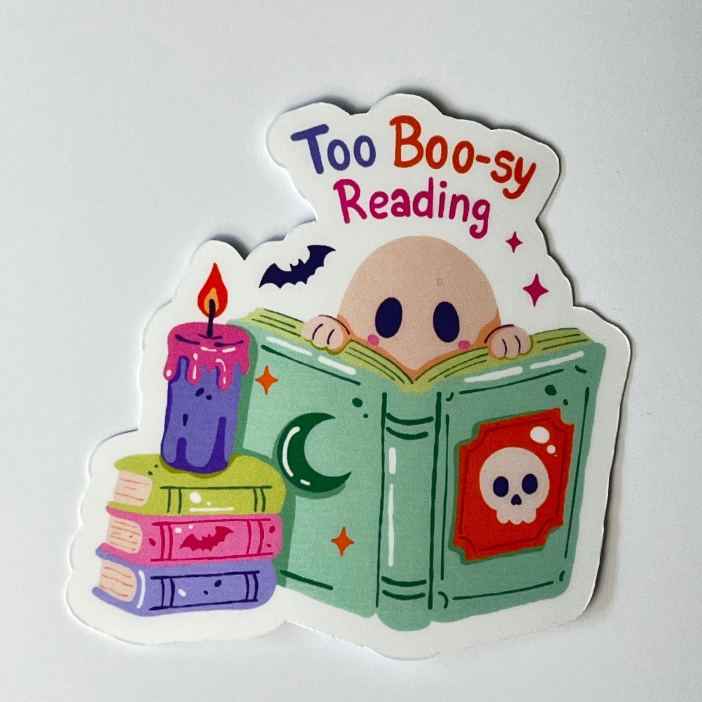 Naklejka Odklejka z serii SPOOKY DELULU  -  TOO BOO-SY READING