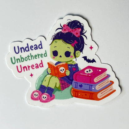 Naklejka Odklejka z serii SPOOKY DELULU  - UNDEAD UNBOTHERED UNREAD