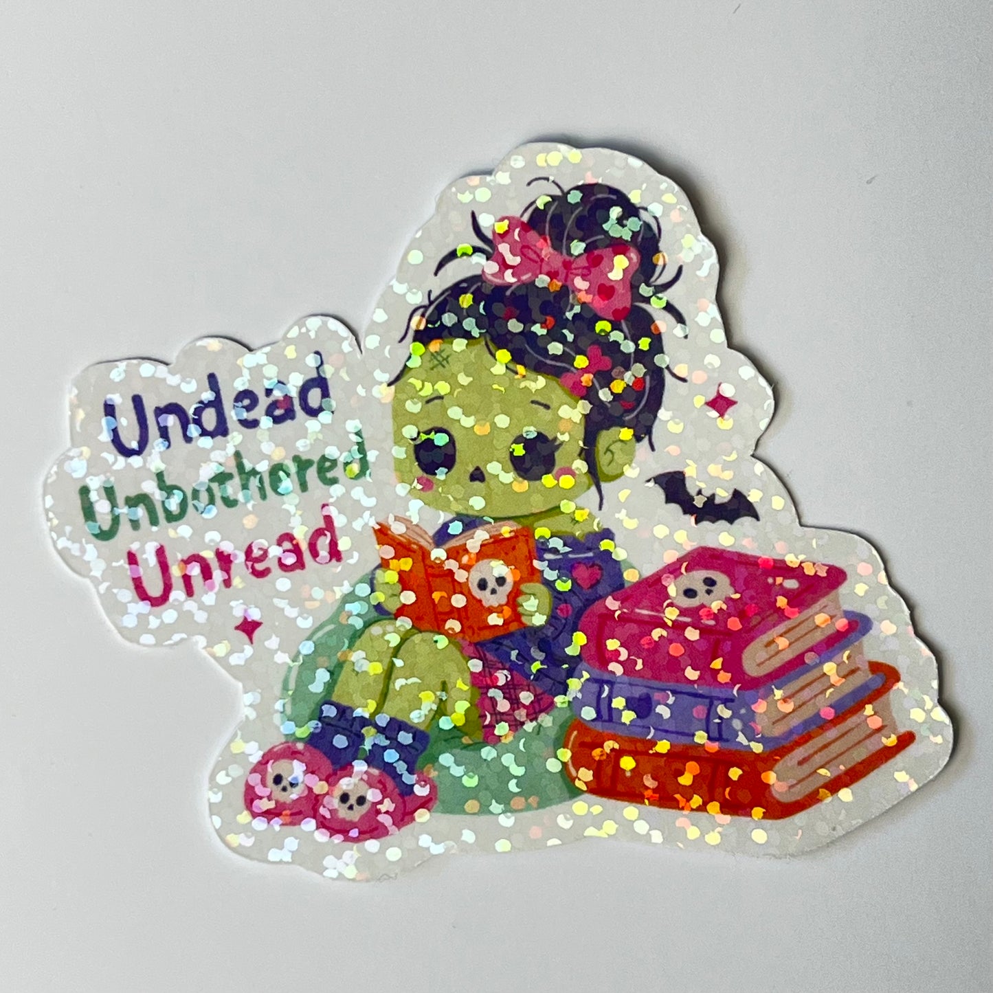 Naklejka Odklejka z serii SPOOKY DELULU  - UNDEAD UNBOTHERED UNREAD