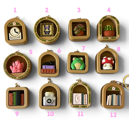 Mini biblioteczka – charms brelok fidget kliker dla miłośników książek